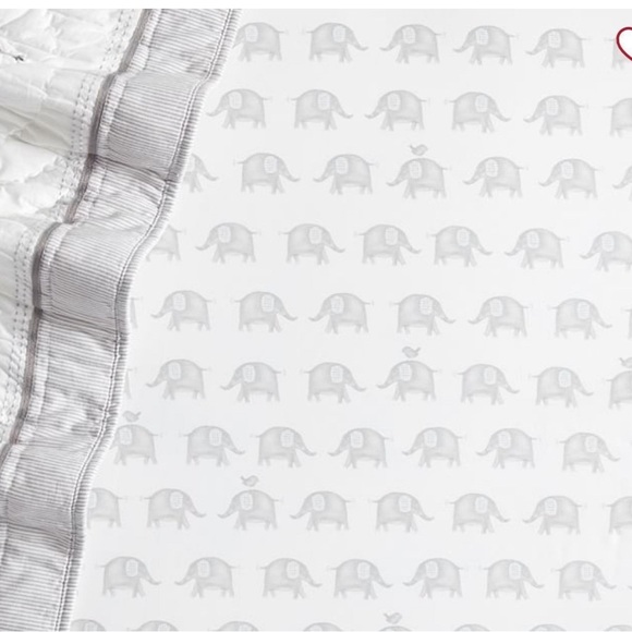Gray and white Pottery Barn Crib Bedding. All in excellent condition - Picture 7 of 8